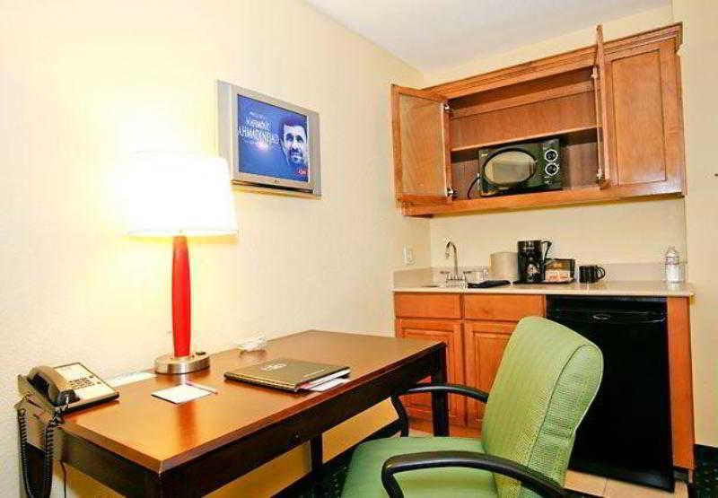 Best Western Hesperia-Victorville Suites Værelse billede